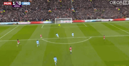 抢庄牛牛团队-亨利：B费完全是带着脑子踢球的球员，他的跑动太厉害了